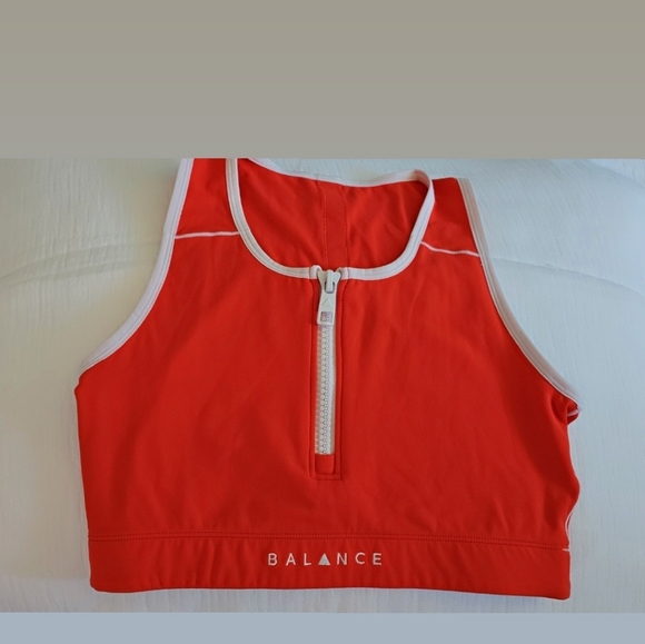 BALANCE TOPS - Picture 1 of 3